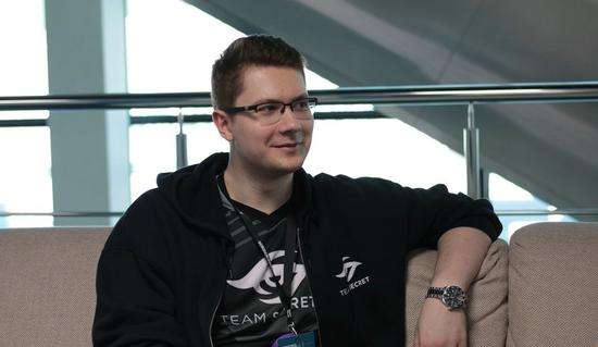 改革背景与 改革背景与