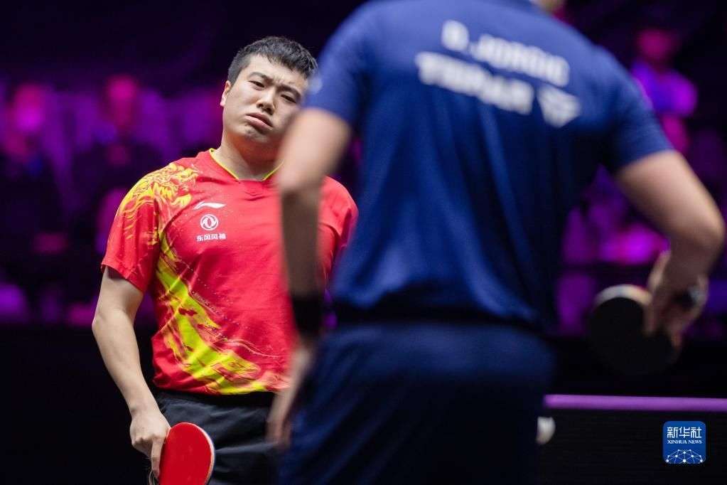 球队之间深 球队之间深